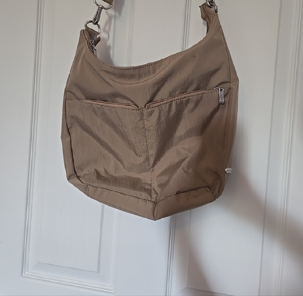 Baggallini Crossbody Messenger Style Bag in Taupe - Picture 2 of 5